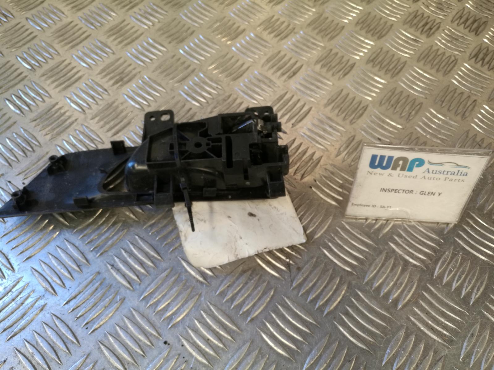 View Auto part Door Handle Subaru Liberty 2010