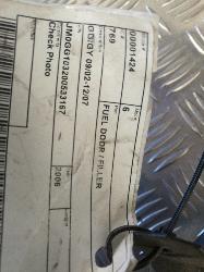 View Auto part Fuel Door / Filler Mazda 6 2006