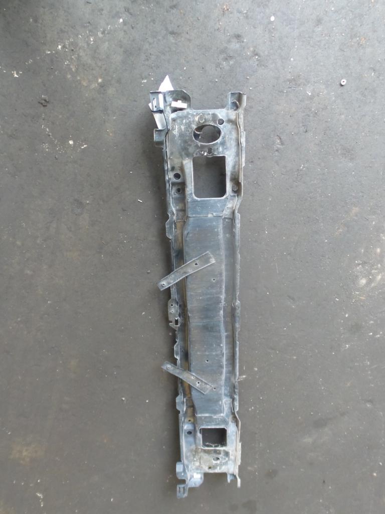 1997 Volkswagen Golf F/Bar Reinforc/Brack View Auto part F/Bar Reinforc/Brack Volkswagen Golf 1997
