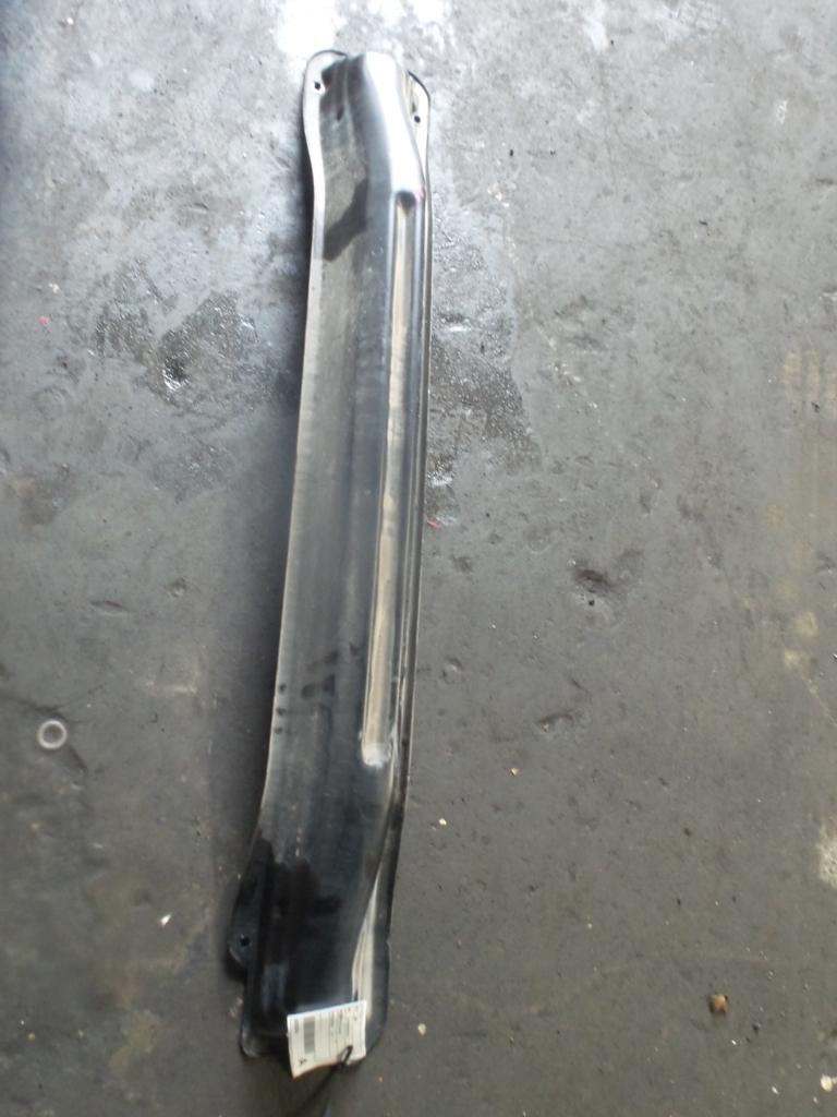 1997 Volkswagen Golf R/Bar Bracket/Reinfo View Auto part R/Bar Bracket/Reinfo Volkswagen Golf 1997