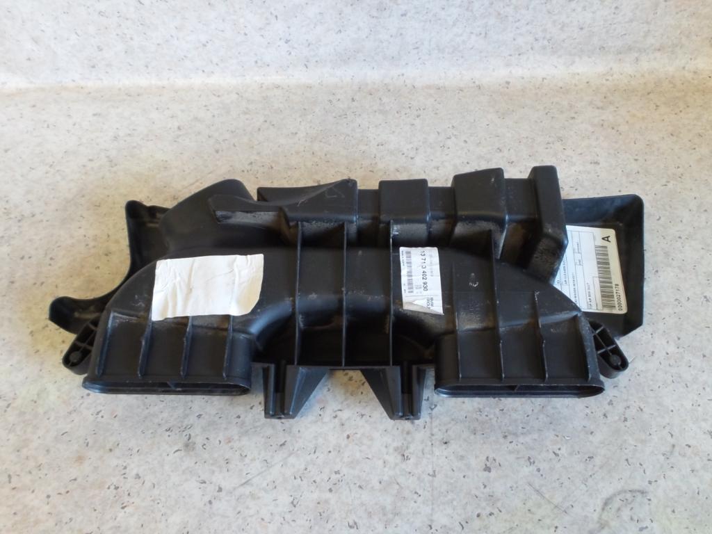 2005 Bmw X3 Air Cleaner Duct/Hos View Auto part Air Cleaner Duct/Hos Bmw X3 2005