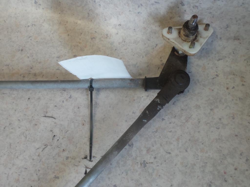 View Auto part Wiper Linkage Mitsubishi Lancer 1999