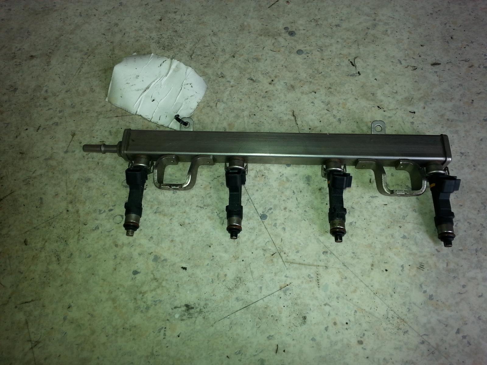 View Auto part Fuel Injector Mazda 6 2006