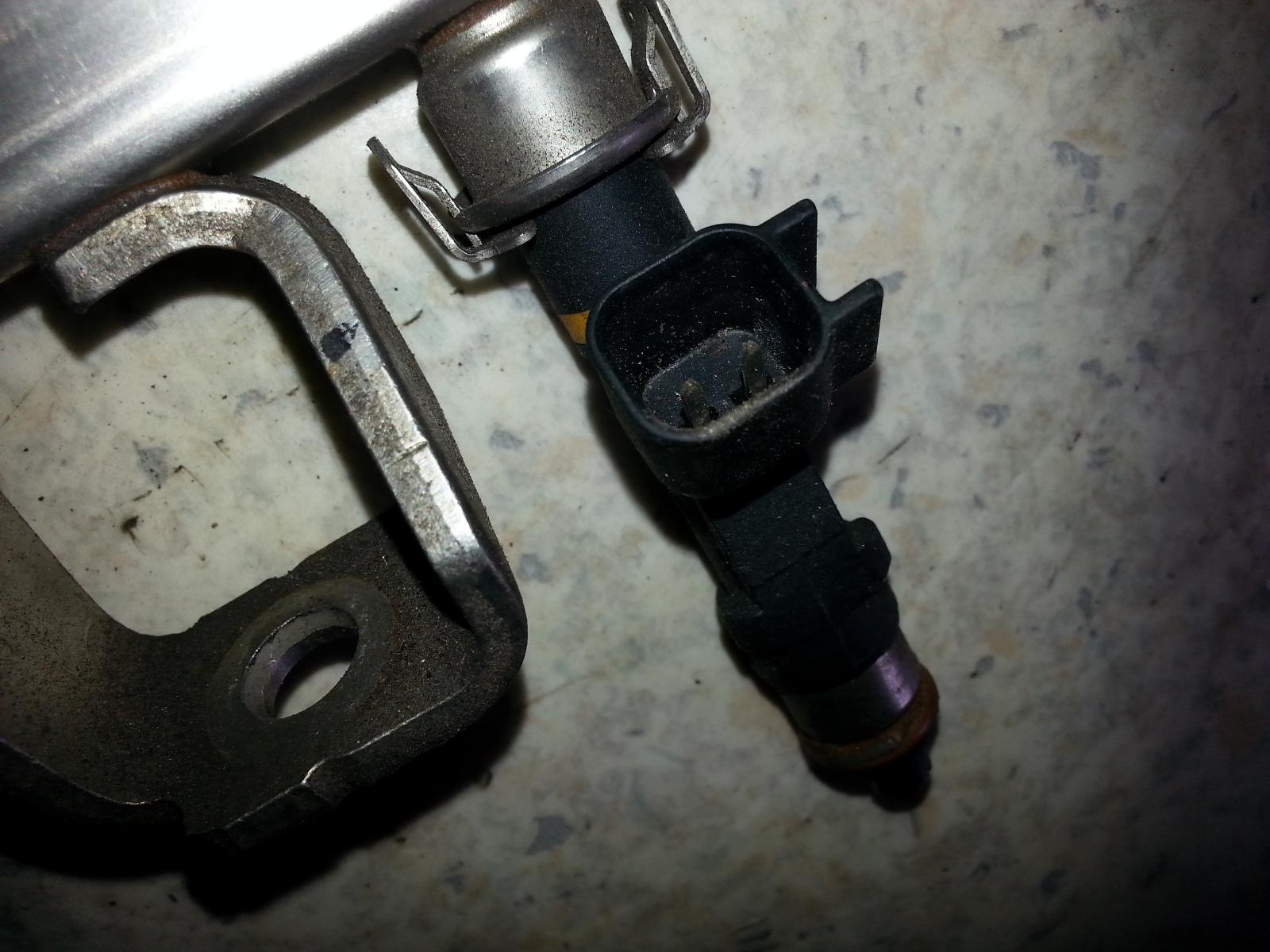 View Auto part Fuel Injector Mazda 6 2006