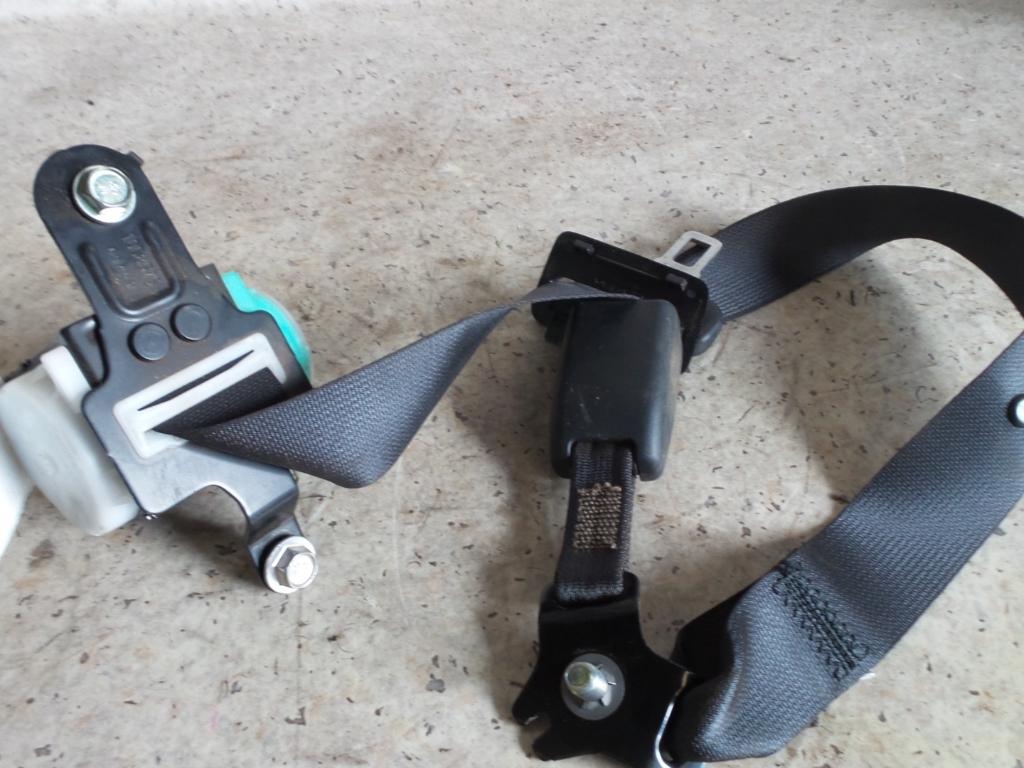 View Auto part Seatbelt/Stalk Subaru Impreza 2010