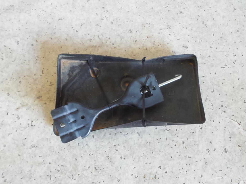View Auto part Battery Tray Subaru Impreza 2010