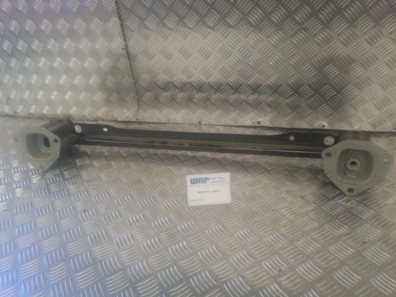 2010 Subaru Impreza R/Bar Bracket/Reinfo View Auto part R/Bar Bracket/Reinfo Subaru Impreza 2010
