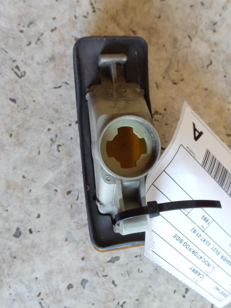 View Auto part Left Indicator/Fog/Side Toyota Camry 1990