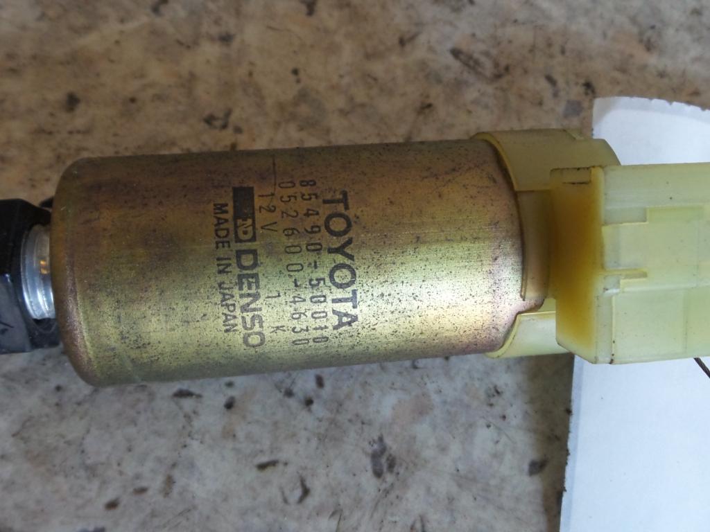View Auto part Fuel Door / Filler Lexus Ls400 1991