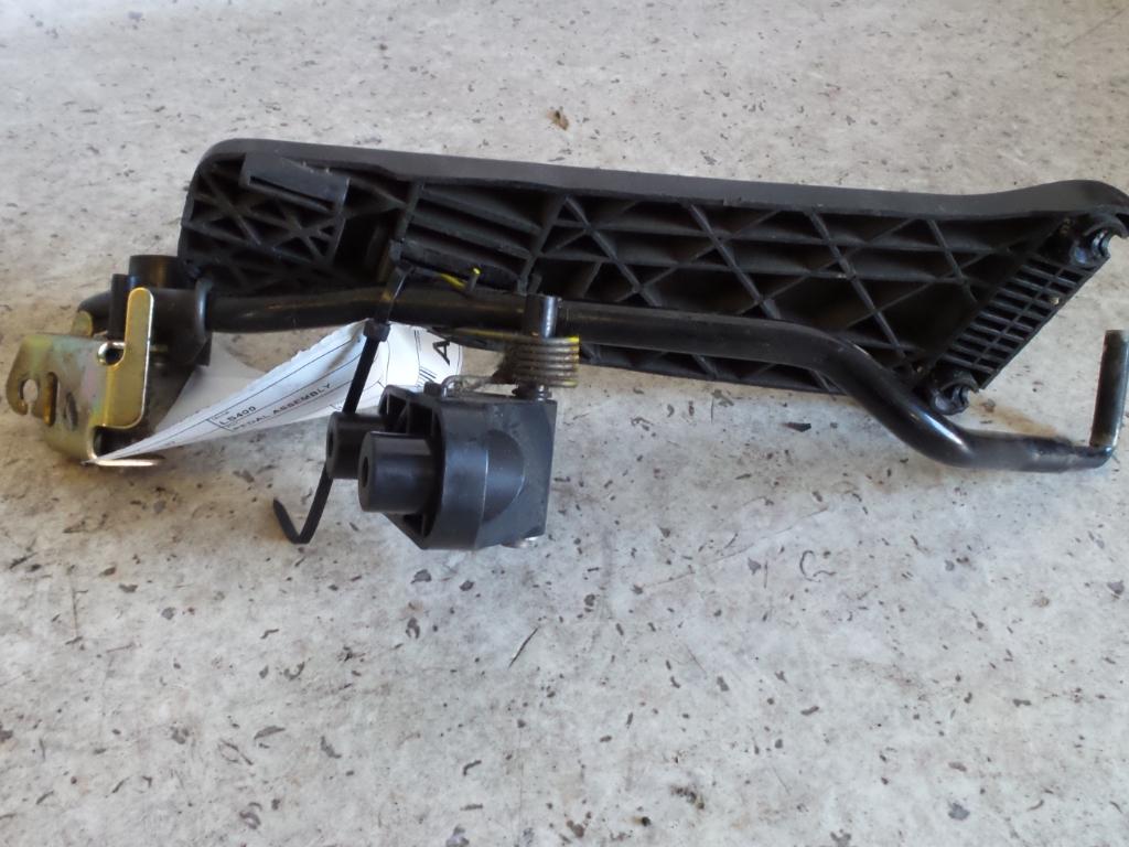 View Auto part Pedal Assembly Lexus Ls400 1991