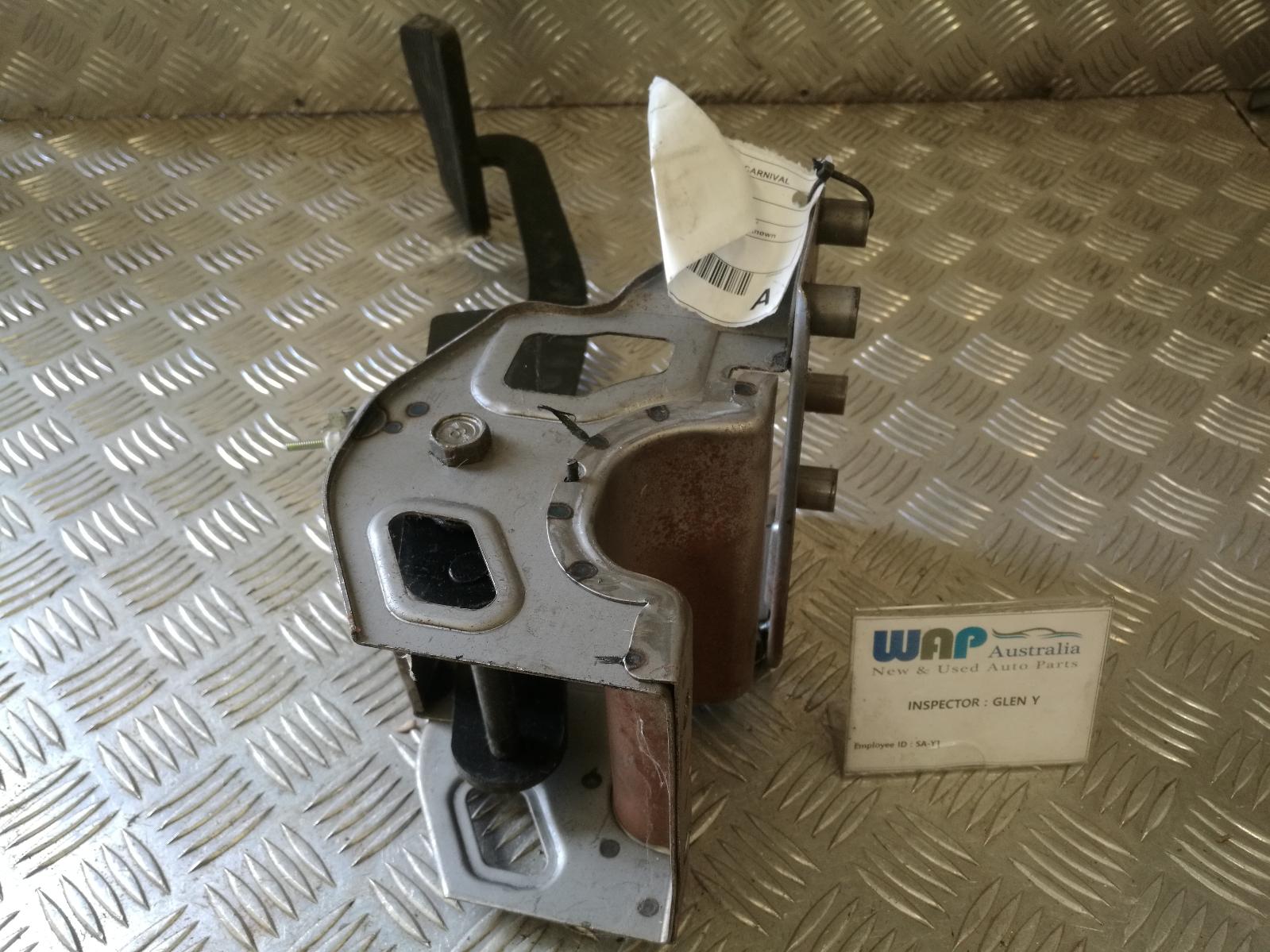 2004 Kia Carnival/grand Carnival Pedal Assembly View Auto part Pedal Assembly Kia Carnival/grand Carnival 2004