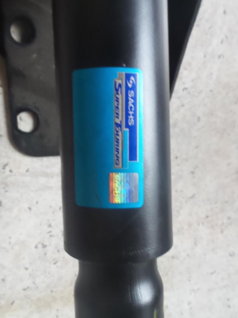 View Auto part Shock Absorber Kia Carnival/grand Carnival 2004