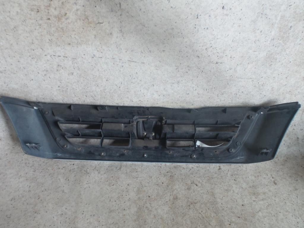 1998 Honda Crv Grille View Auto part Grille Honda Crv 1998