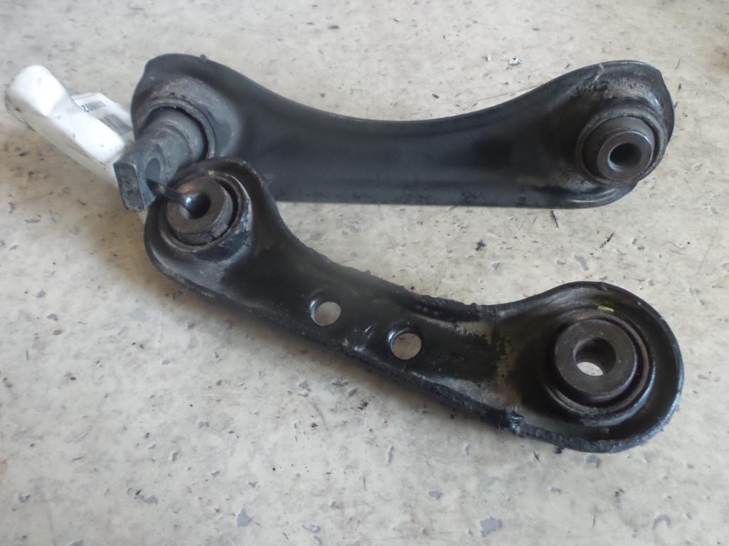 1998 Honda Crv Left Rear Trailing Arm View Auto part Left Rear Trailing Arm Honda Crv 1998