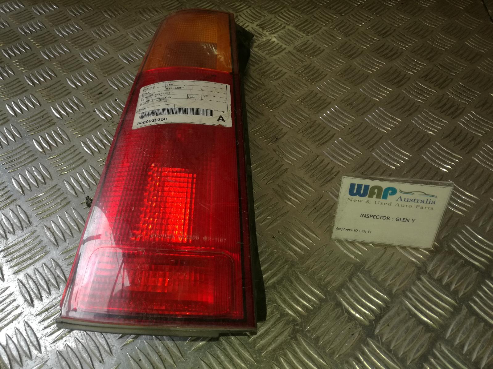 1998 Honda Crv Right Taillight View Auto part Right Taillight Honda Crv 1998