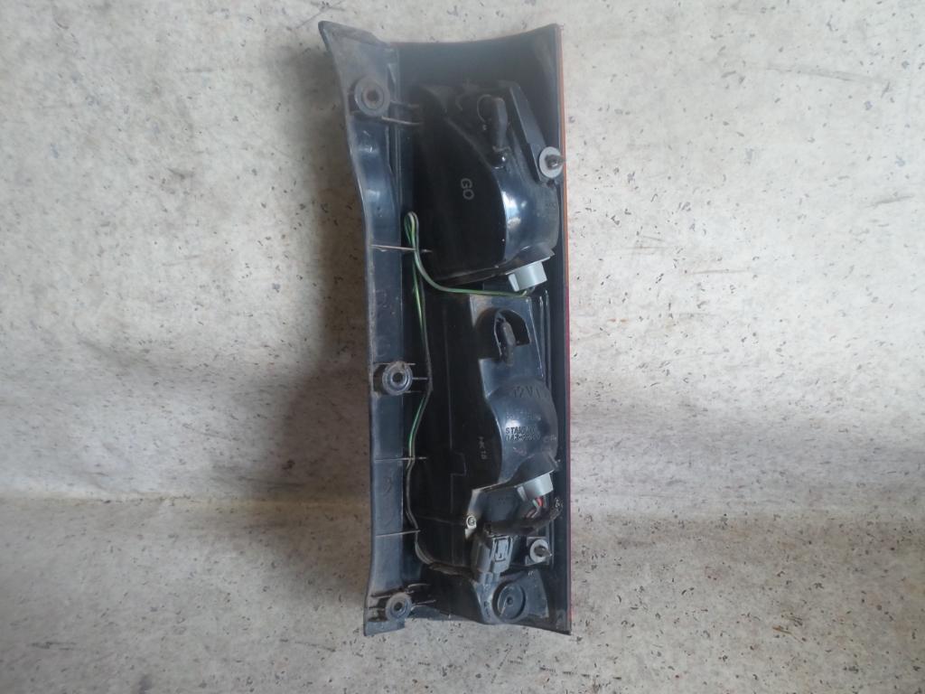 1998 Honda Crv Right Taillight View Auto part Right Taillight Honda Crv 1998