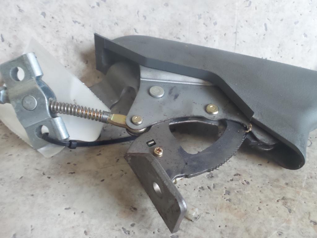 View Auto part Handbrake Lever Honda Crv 1998