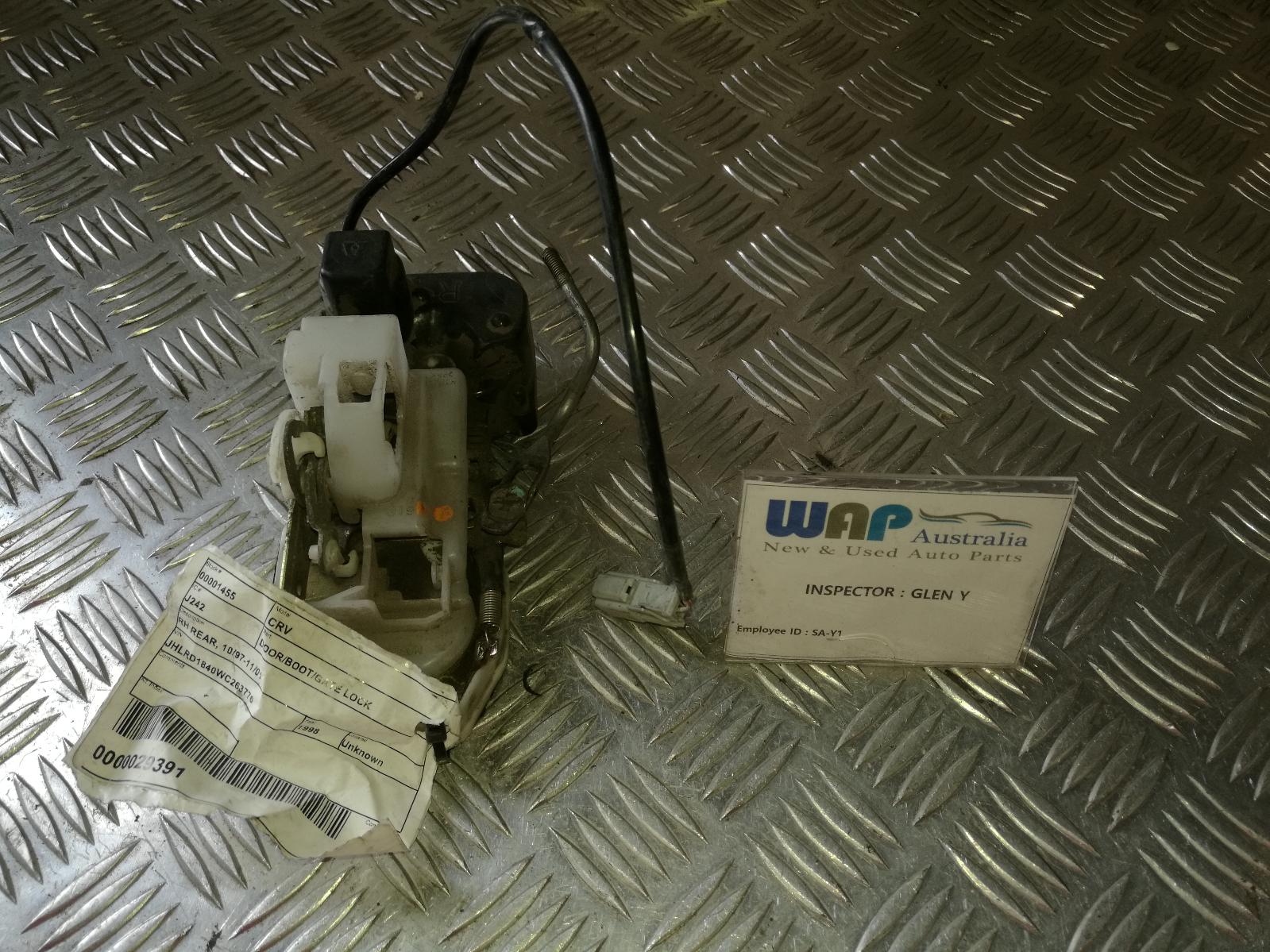 View Auto part Door/Boot/Gate Lock Honda Crv 1998