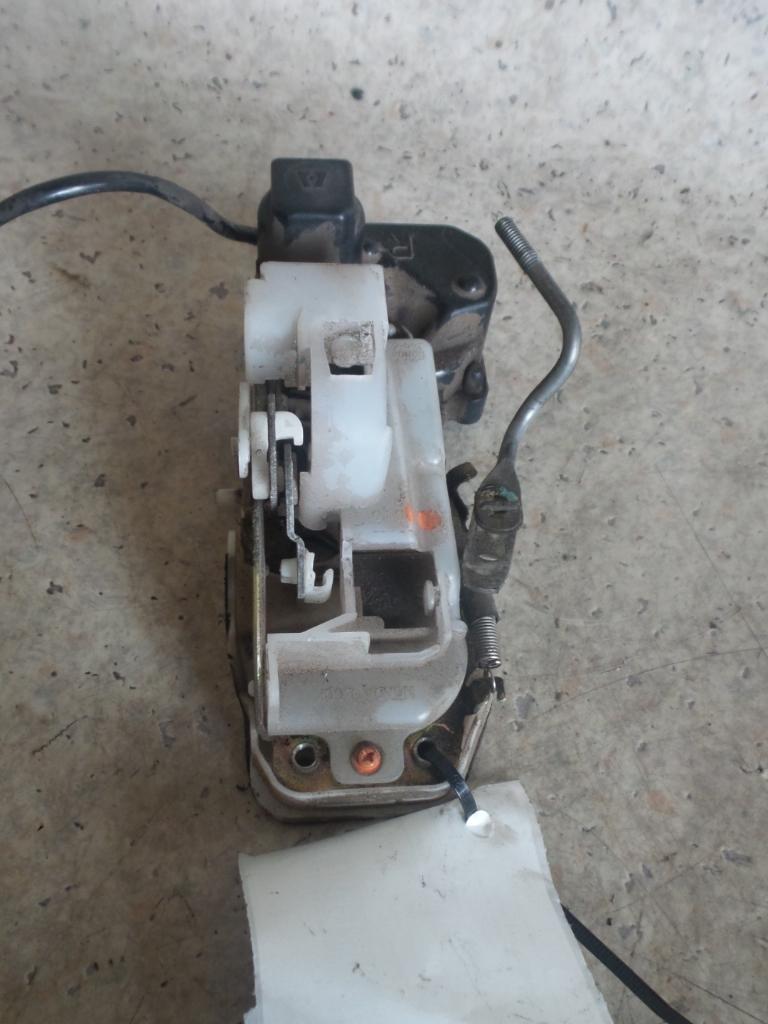 View Auto part Door/Boot/Gate Lock Honda Crv 1998