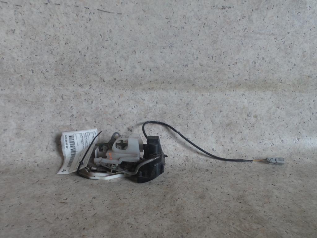 View Auto part Door/Boot/Gate Lock Honda Crv 1998
