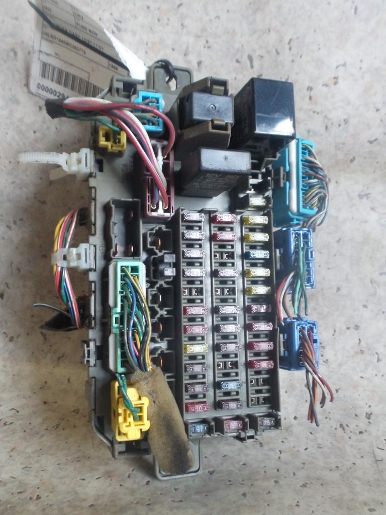 View Auto part Fuse Box Honda Crv 1998