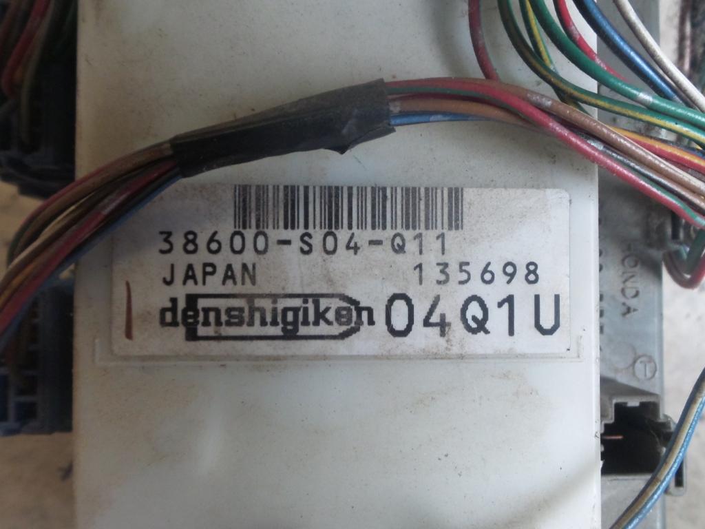 View Auto part Fuse Box Honda Crv 1998
