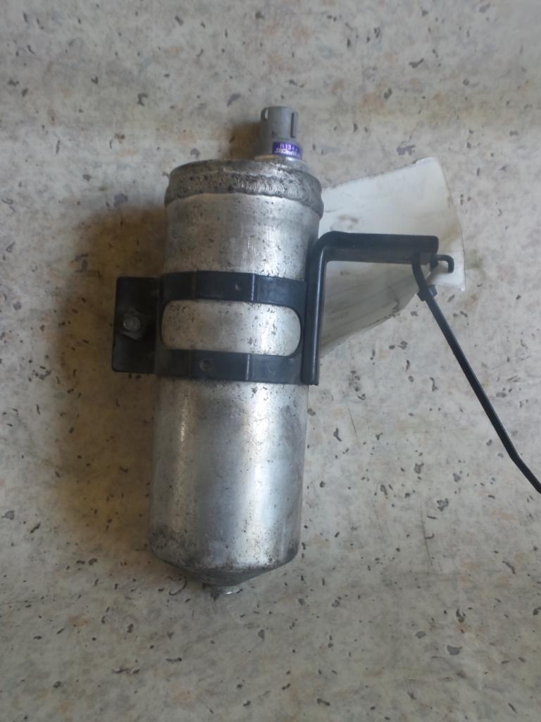 View Auto part A/C Dryer Honda Crv 1998
