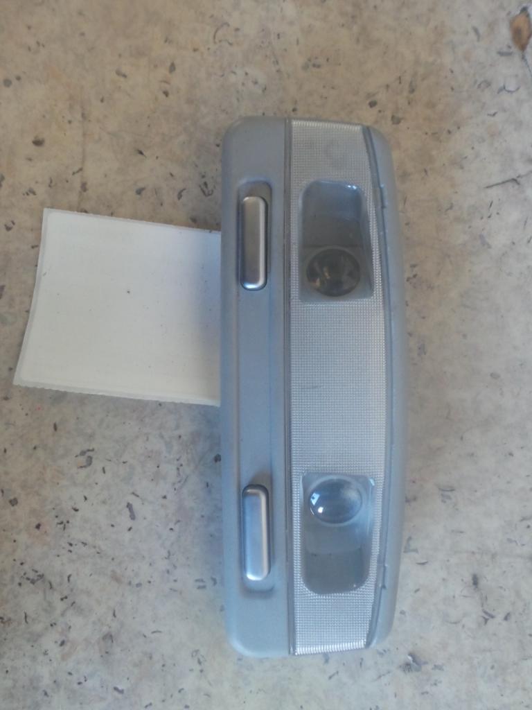 View Auto part Courtesy Light Honda Crv 1998