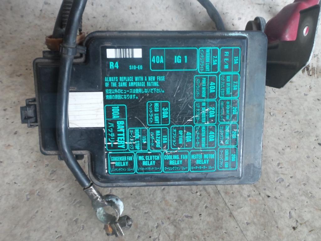 View Auto part Fuse Box Honda Crv 1998
