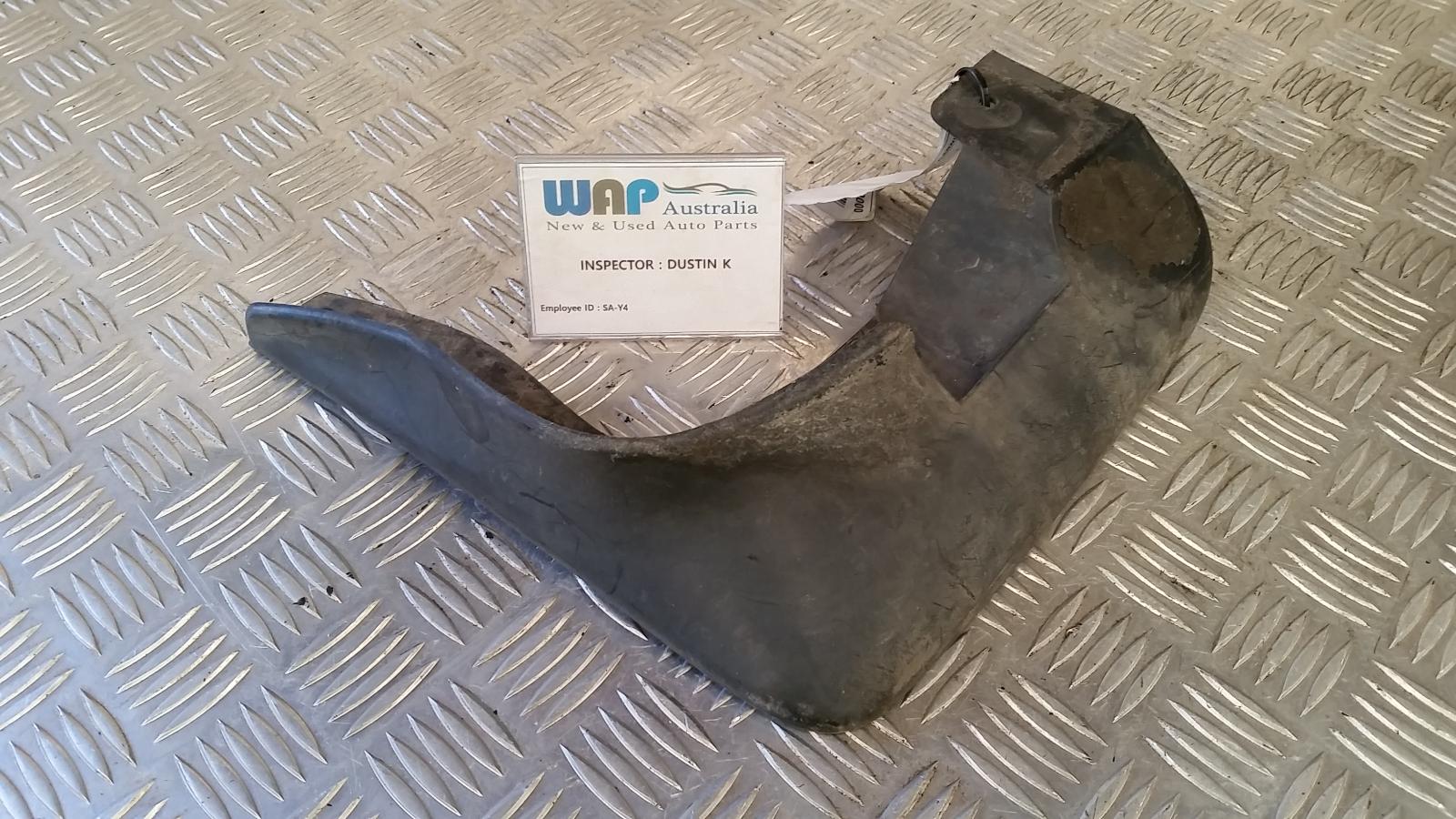 2004 Kia Carnival/grand Carnival Mud Flaps View Auto part Mud Flaps Kia Carnival/grand Carnival 2004