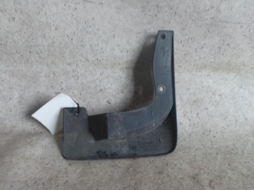 2004 Kia Carnival/grand Carnival Mud Flaps View Auto part Mud Flaps Kia Carnival/grand Carnival 2004
