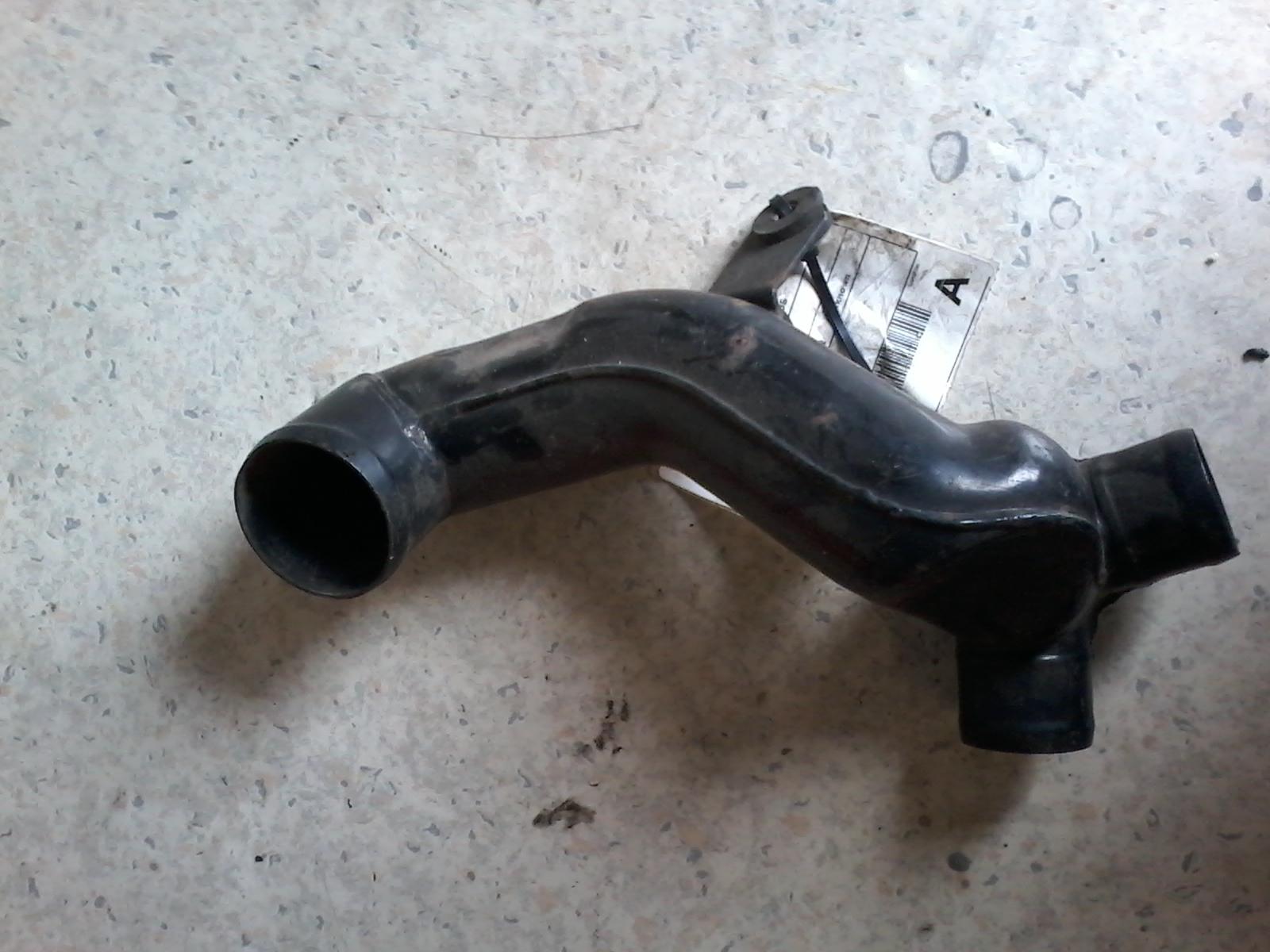 1992 Nissan Skyline Air Cleaner Duct/Hos View Auto part Air Cleaner Duct/Hos Nissan Skyline 1992