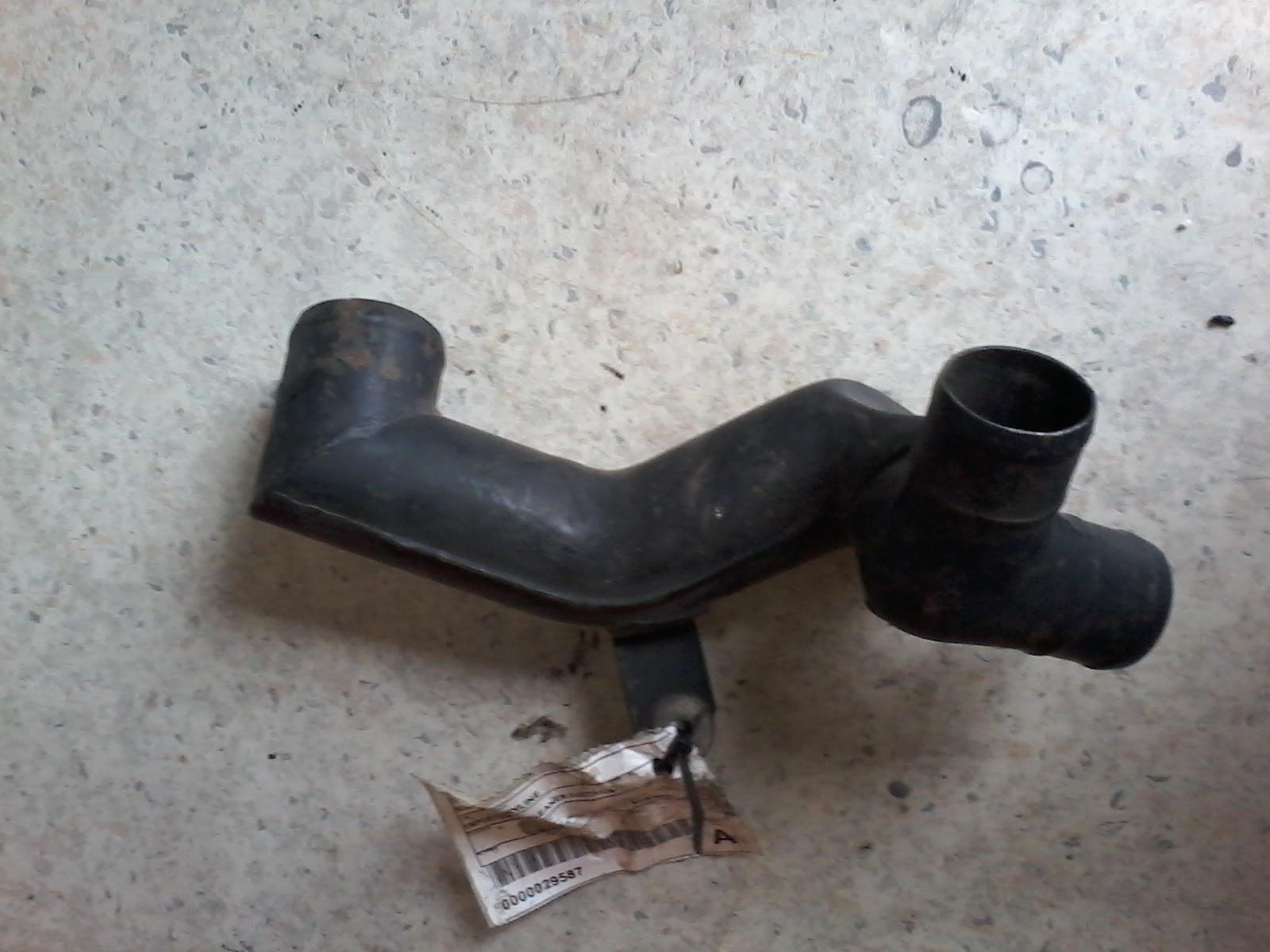 1992 Nissan Skyline Air Cleaner Duct/Hos View Auto part Air Cleaner Duct/Hos Nissan Skyline 1992