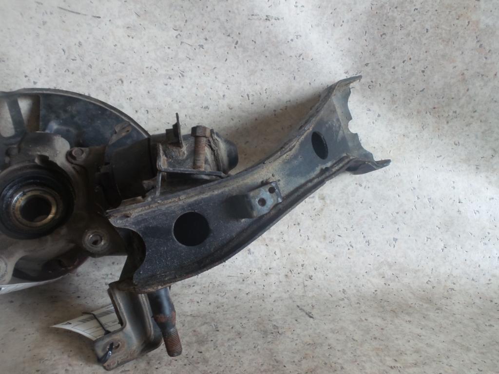 View Auto part Left Front Hub Assembly Nissan Skyline 1992