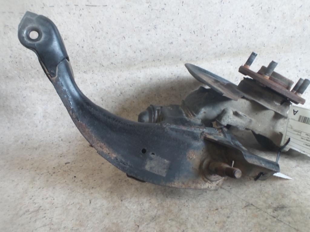 View Auto part Left Front Hub Assembly Nissan Skyline 1992