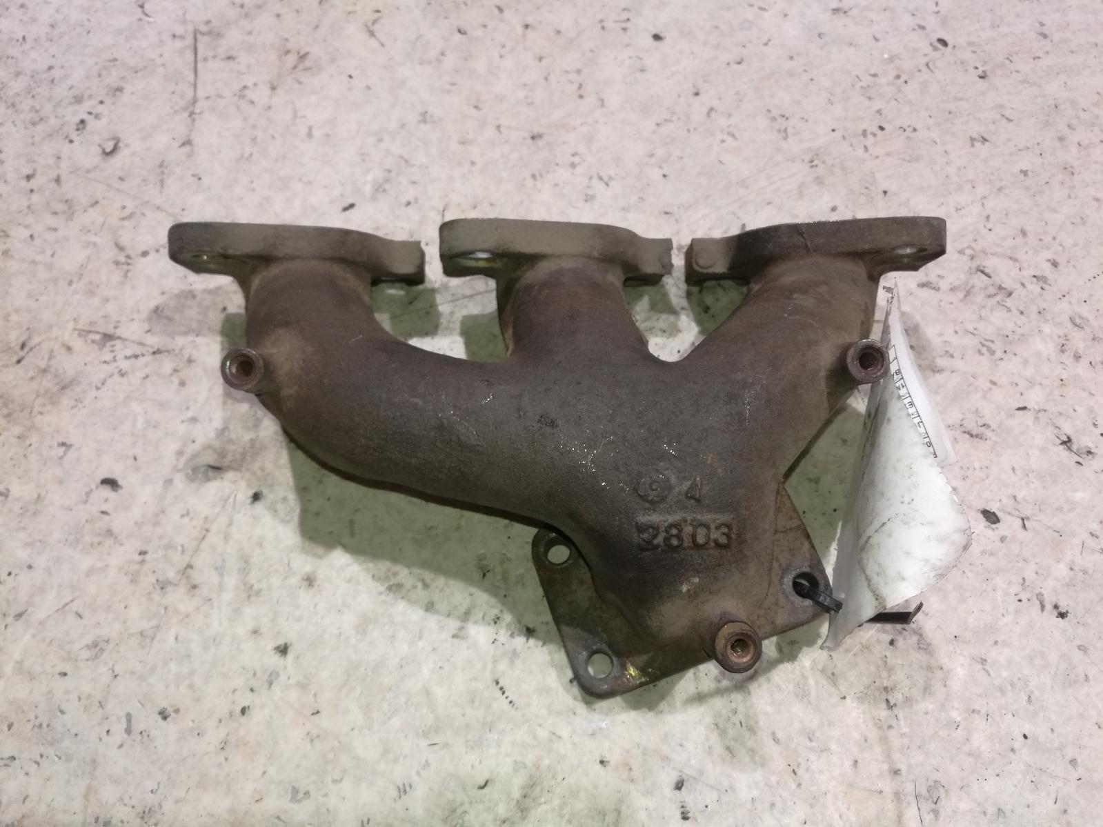 1992 Nissan Skyline Manifold View Auto part Manifold Nissan Skyline 1992