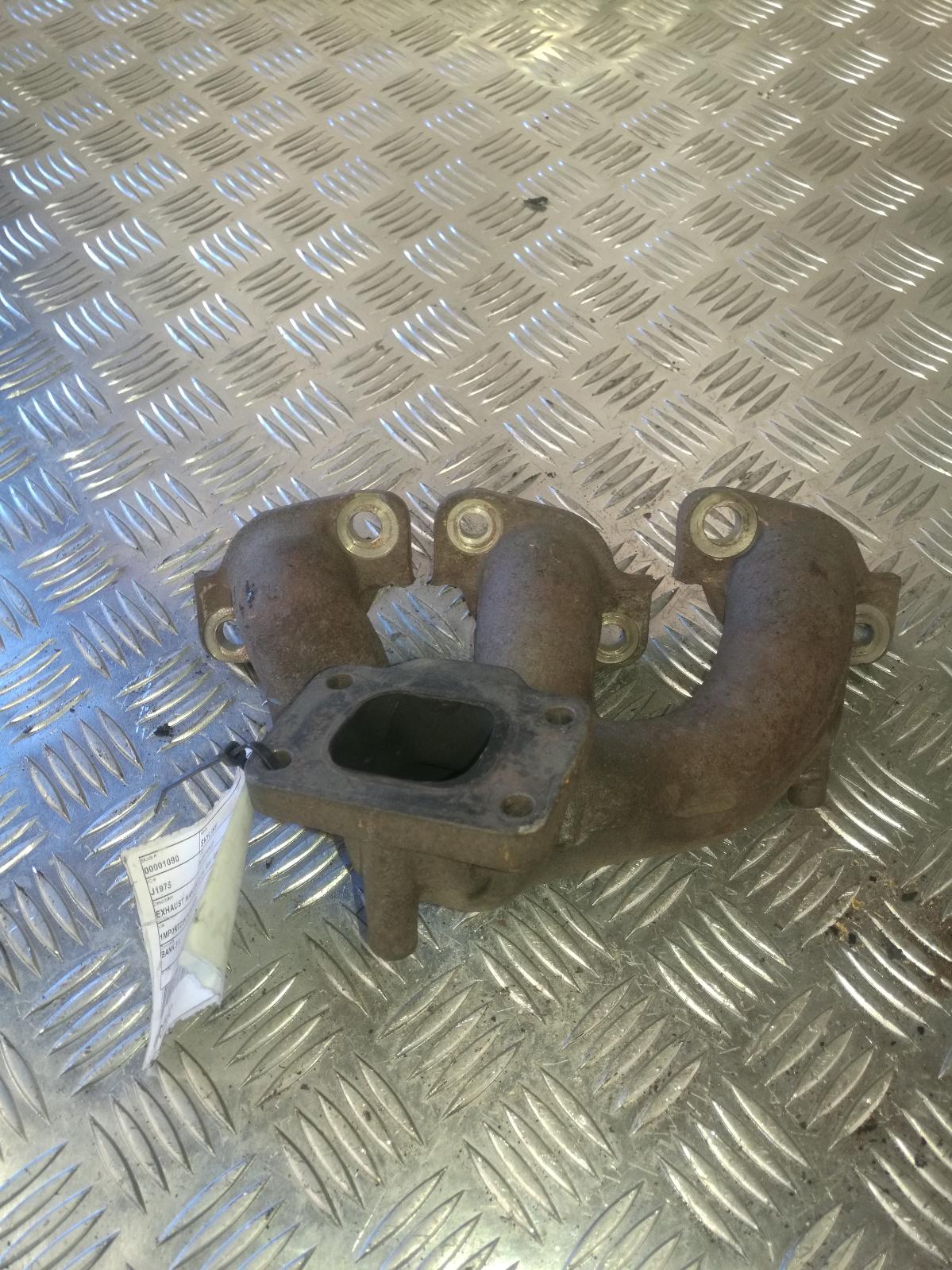 1992 Nissan Skyline Manifold View Auto part Manifold Nissan Skyline 1992