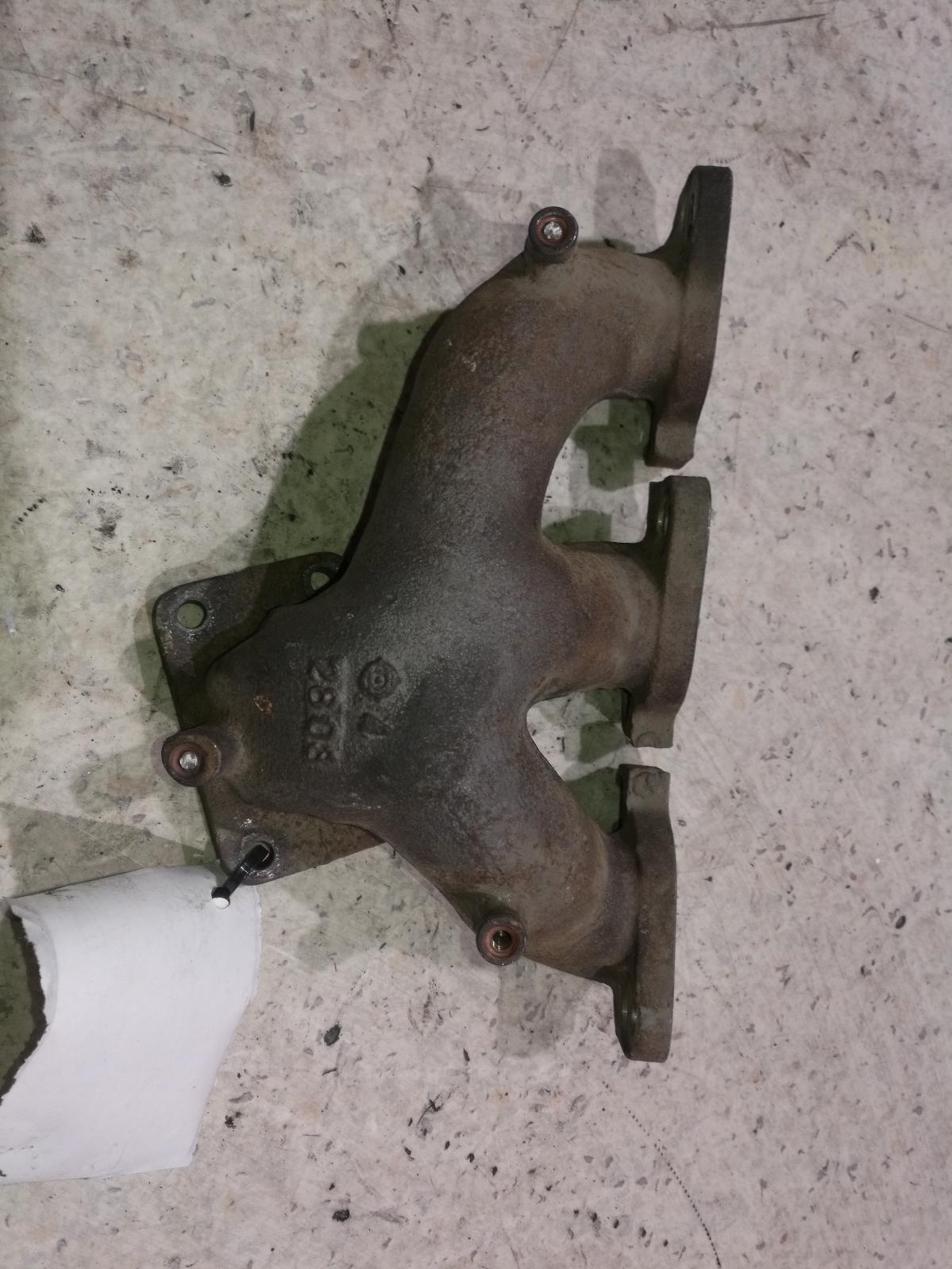 1992 Nissan Skyline Manifold View Auto part Manifold Nissan Skyline 1992
