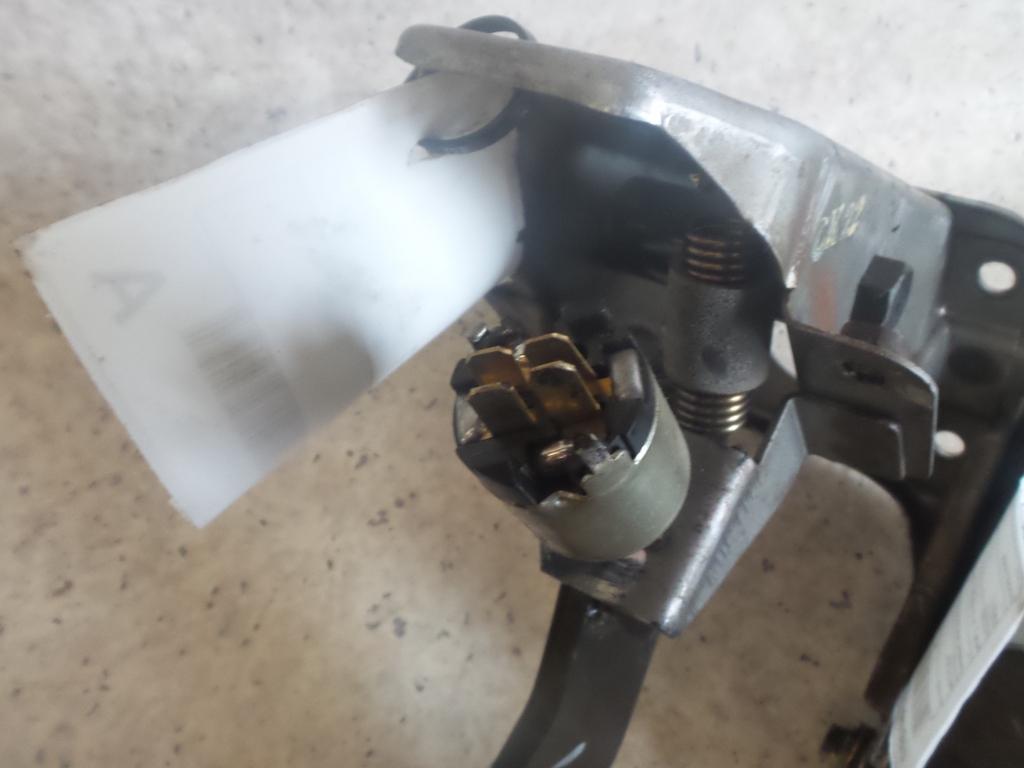 View Auto part Pedal Assembly Honda Legend 1991
