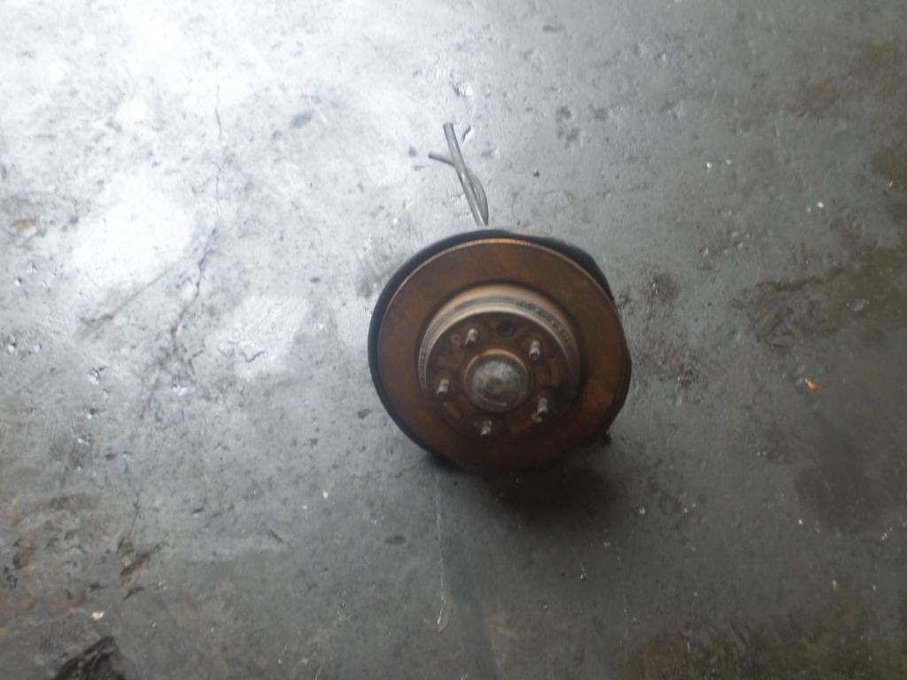 1991 Honda Legend Right Rear Hub Assembly View Auto part Right Rear Hub Assembly Honda Legend 1991