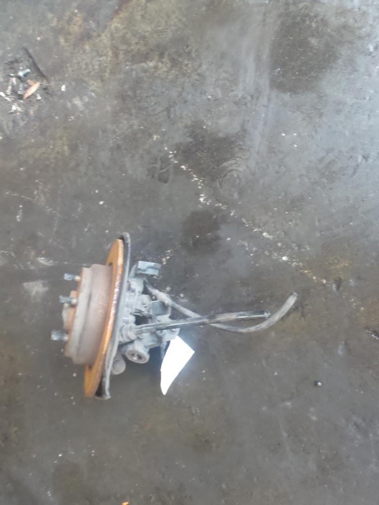 1991 Honda Legend Right Rear Hub Assembly View Auto part Right Rear Hub Assembly Honda Legend 1991