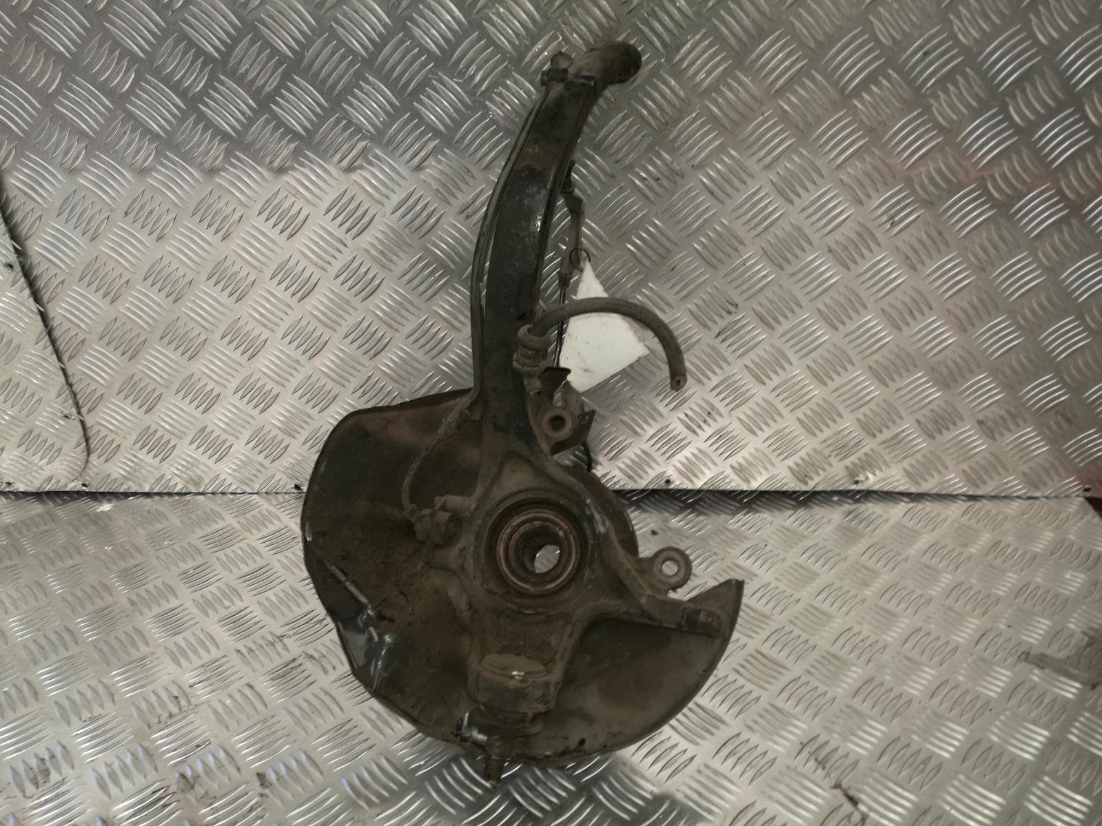 1991 Honda Legend Right Front Hub Assembly View Auto part Right Front Hub Assembly Honda Legend 1991