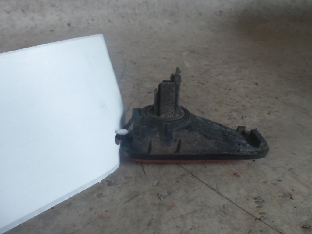 1991 Honda Legend Right Indicator/Fog/Side View Auto part Right Indicator/Fog/Side Honda Legend 1991