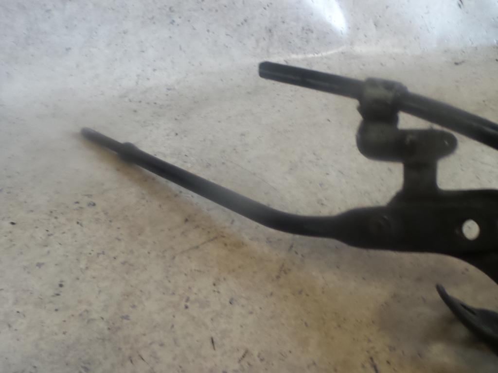 1991 Honda Legend Left Rear Trailing Arm View Auto part Left Rear Trailing Arm Honda Legend 1991