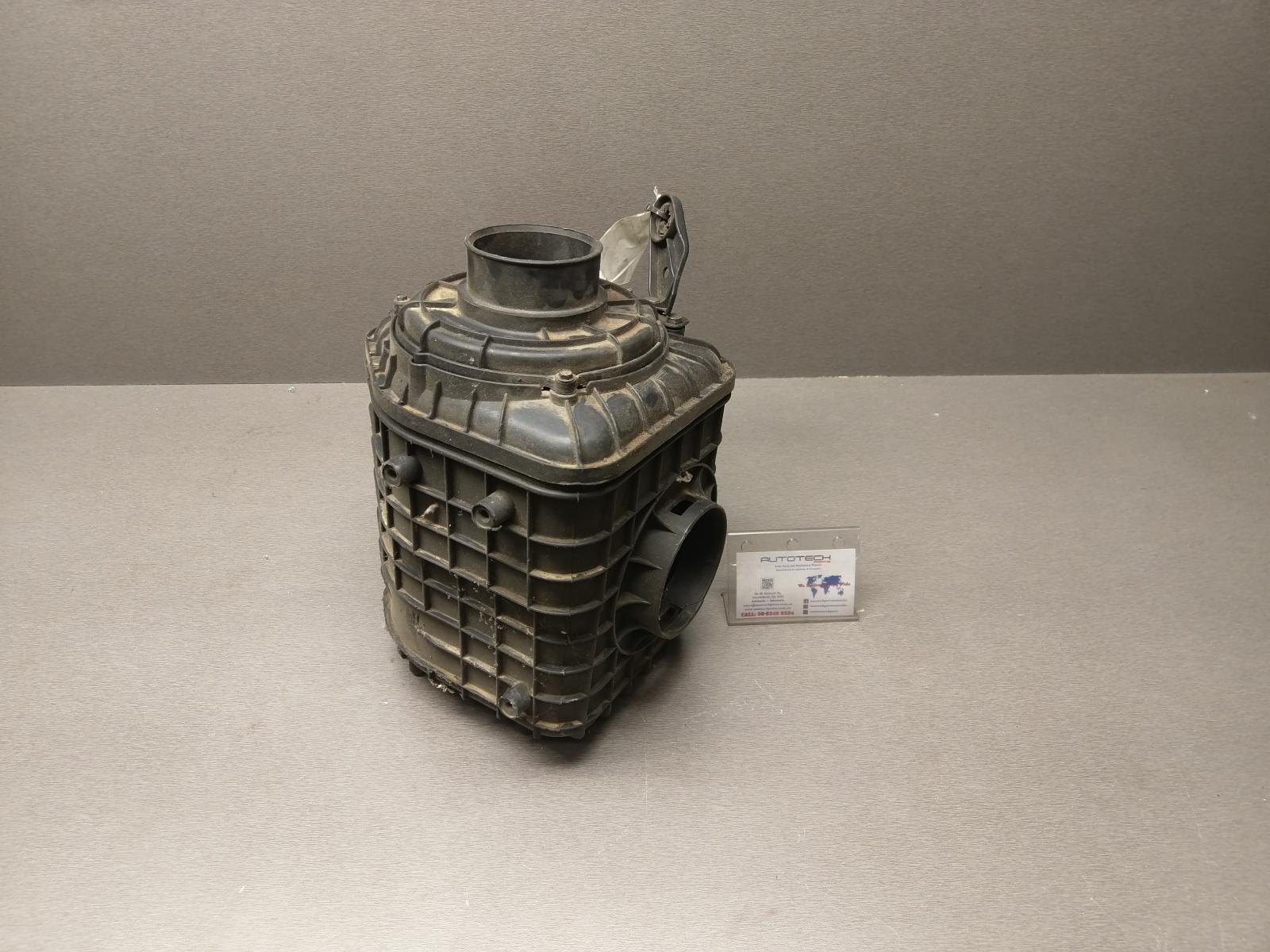 2000 Alfa Romeo 156 Air Cleaner/Box View Auto part Air Cleaner/Box Alfa Romeo 156 2000