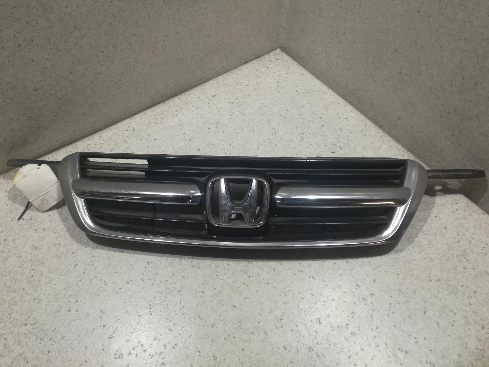 View Auto part Grille Honda Crv 2002