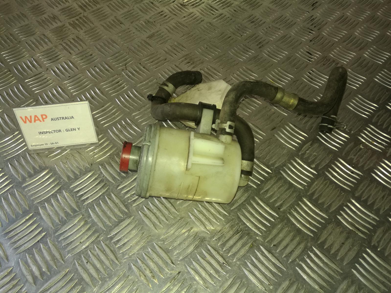 View Auto part P/S Reservoir Honda Crv 2002