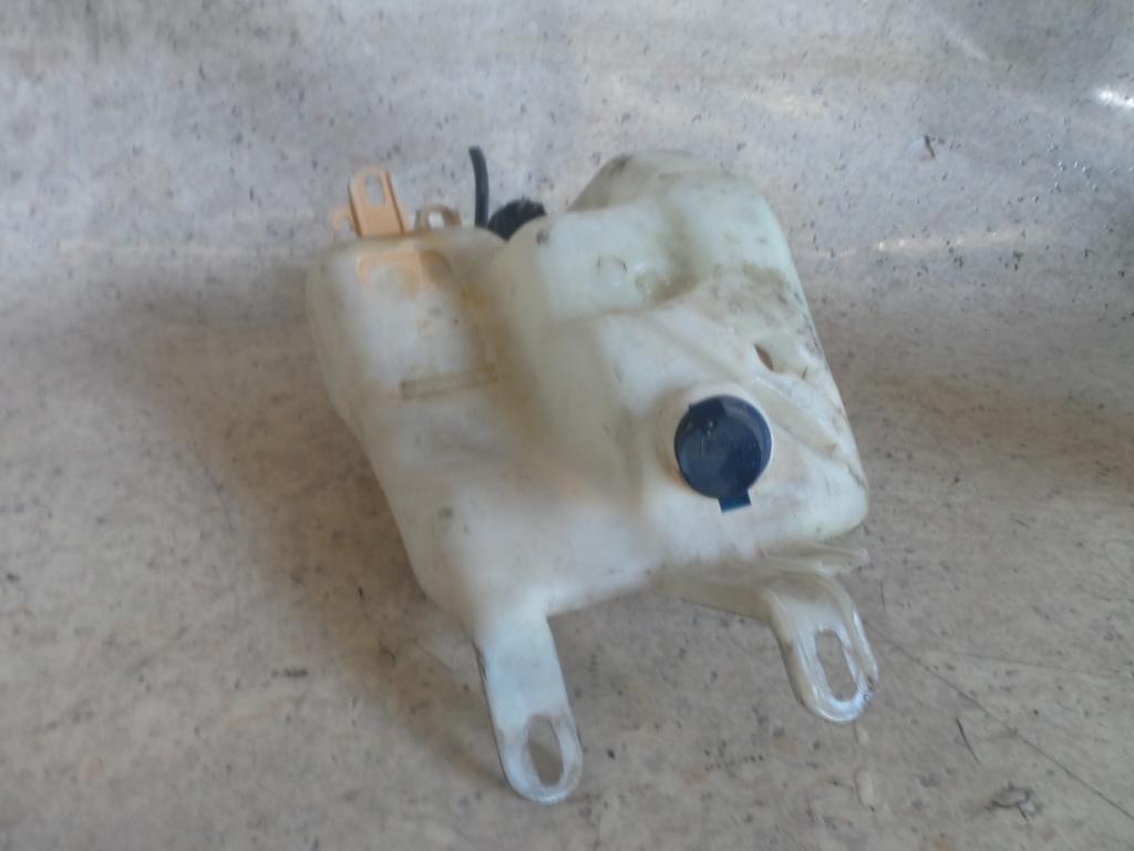 View Auto part Washer Bottle Alfa Romeo 156 2000