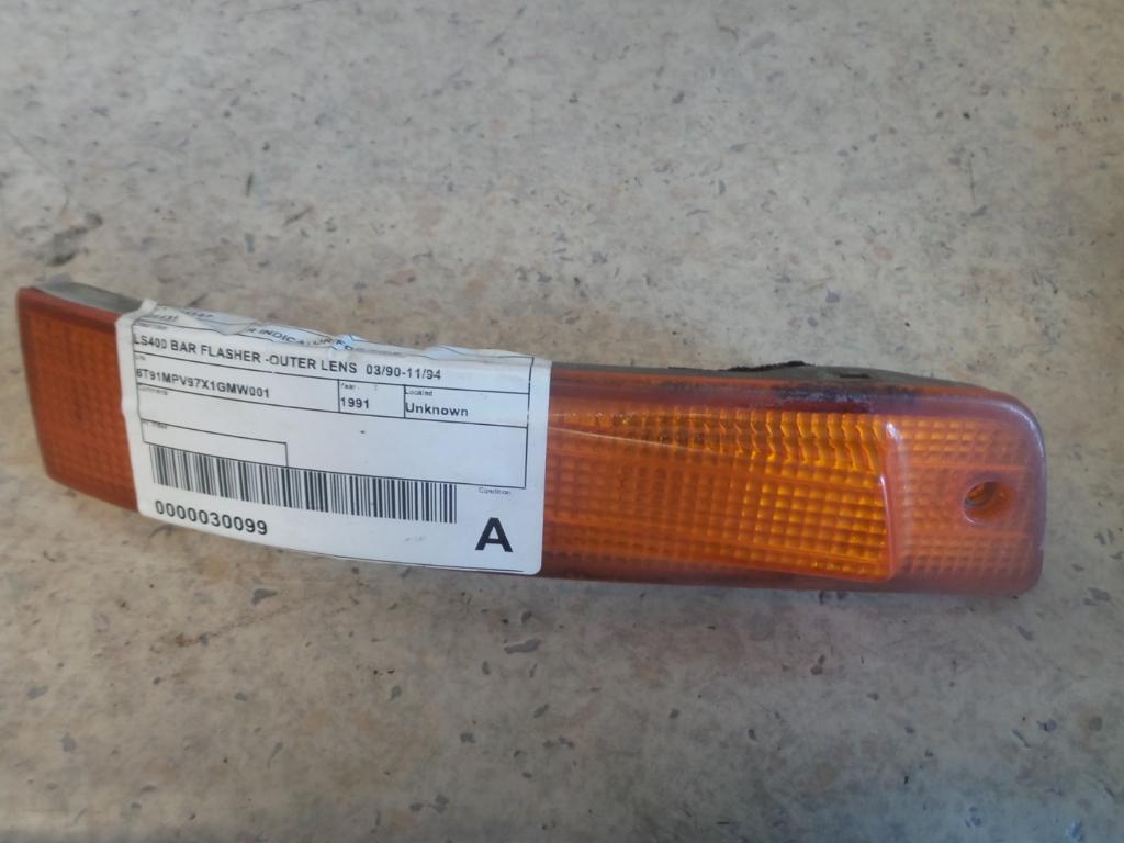 View Auto part Right Indicator/Fog/Side Lexus Ls400 1991