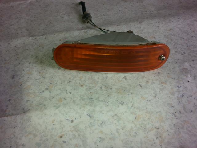 View Auto part Right Indicator/Fog/Side Daihatsu Charade 1994